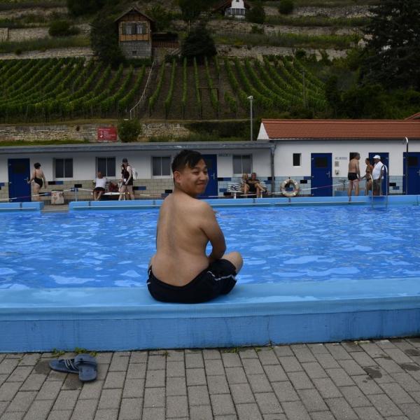 Der Schwimmwettkampf Im Schonen Freyburger Freibad 02 